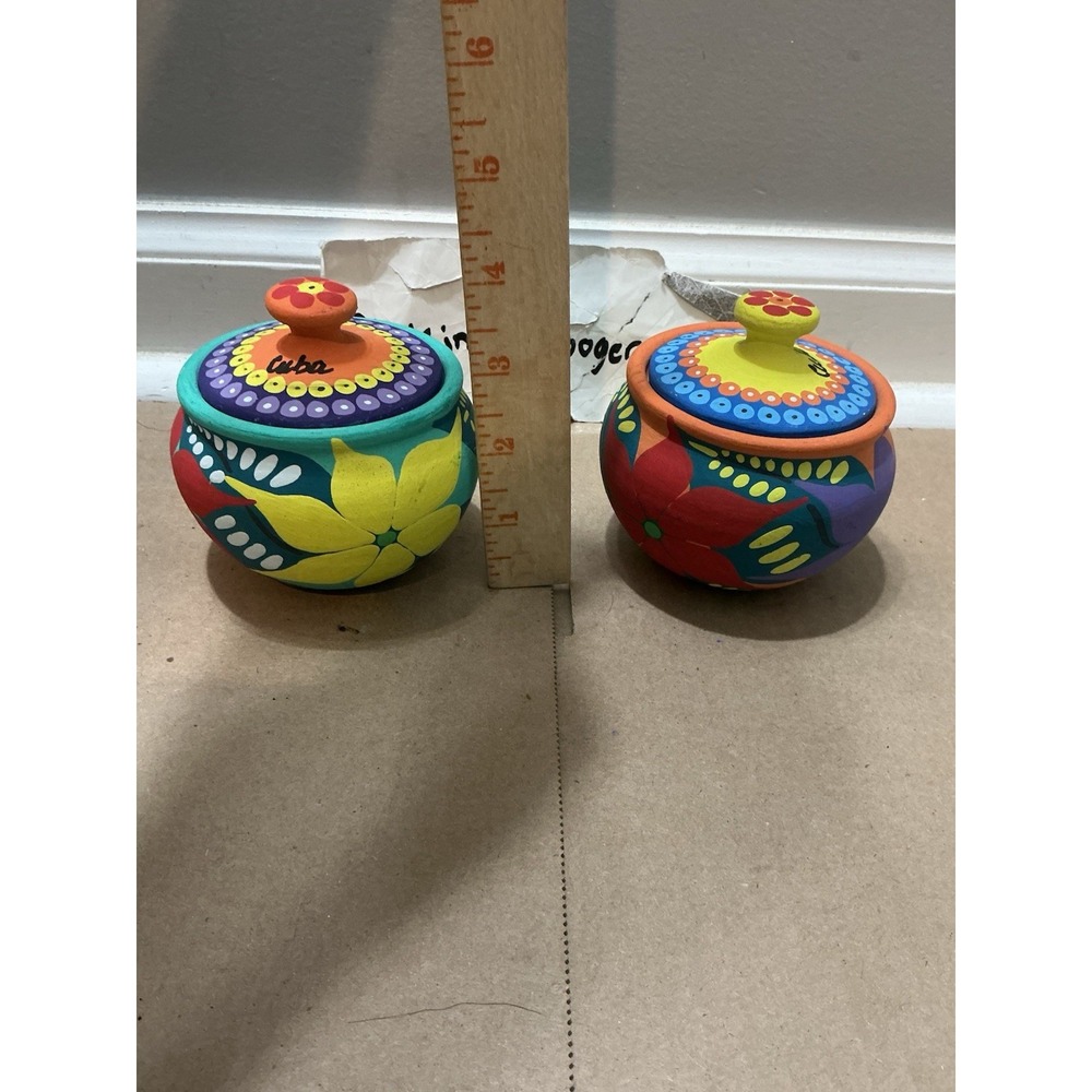 2 Cuban Painted Terracotta Trinket Jars - Picture 11 of 12
